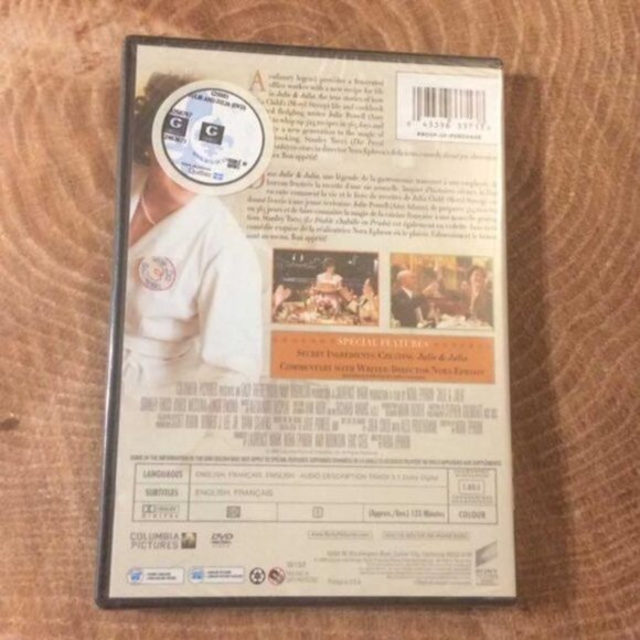 Julie & Julia DVD Sealed Meryl Streep Drama Amy Adams Tucci Nora Ephron Child - Picture 2 of 4